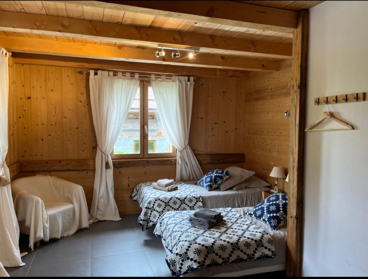 Le Chalet Du Cret - 8 Pers, Tout Confort Avec Jacuzzi نوتر دام دو بيلكومبيه المظهر الخارجي الصورة