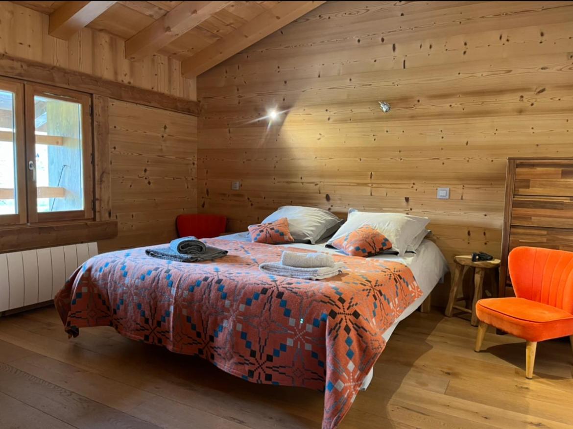 Le Chalet Du Cret - 8 Pers, Tout Confort Avec Jacuzzi نوتر دام دو بيلكومبيه المظهر الخارجي الصورة